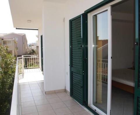Self-standing apart-house of 4 apartments in Baska Voda just a few meters from the beach - pic 13