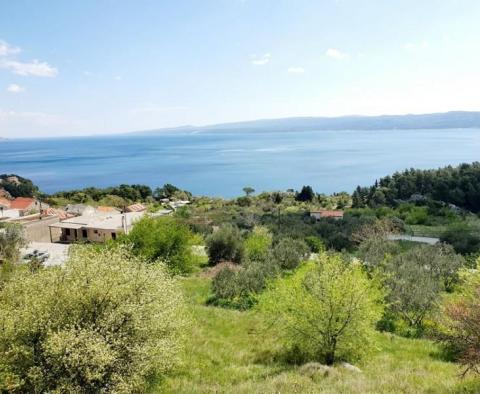 Rare terrain for sale in Brela with sea views, just 240 meters from the sea - pic 8