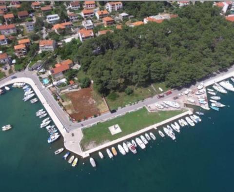 Project of 8 luxury new villa on the first line land plot on Hvar island  - pic 7