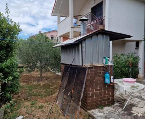 Maison avec vue sur la mer lointaine dans la région de Poreč, à 2,5 km de la mer - pic 9