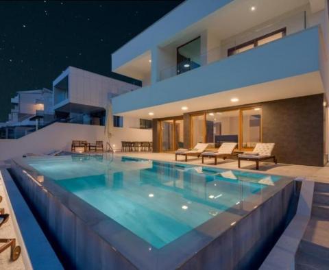 Unique new modern villa in Baska Voda, with indoor and outdoor swimming pools, just 150 meters from the beachline! - pic 37