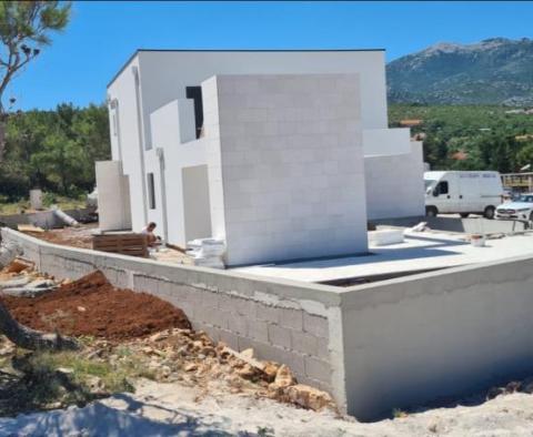 Deux villas similaires au premier rang de la mer dans la région de Zadar - pic 12