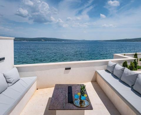 Moderne Villa in erster Linie in der Gegend von Zadar, das gefragteste Format! - foto 47