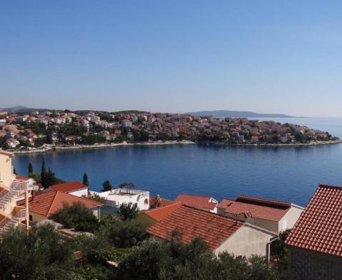 Great touristic property on Ciovo just 200 meters from the sea, 5 apartments - pic 15