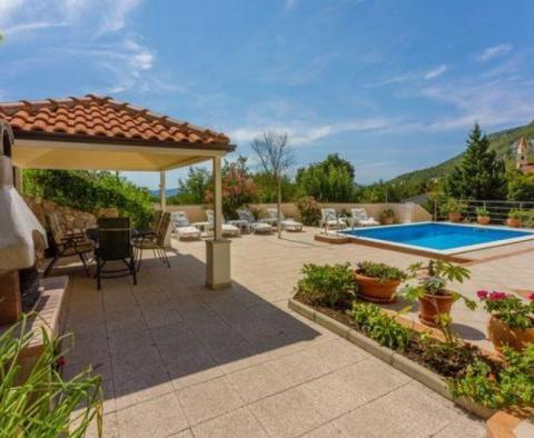 Charming villa with a swimming pool and a beautiful view of the sea in Grizane, with distant sea views! - pic 7