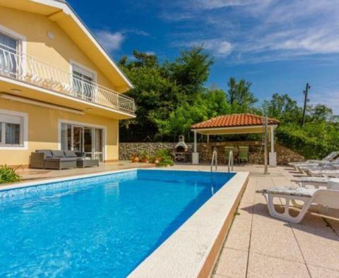 Charmante Villa mit Swimmingpool und wunderschönem Meerblick in Grizane, mit weitem Meerblick! - foto 6