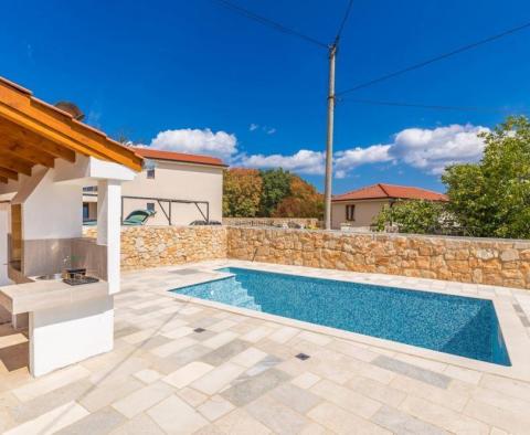 Stone villa with swimming pool in Dobrinj, Krk peninsula - pic 3