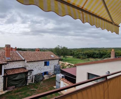 Haus in Višnjan bei Porec zu verkaufen - foto 27