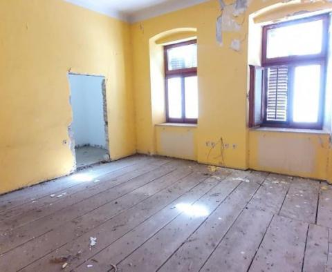 Property with great potential in Veruda, Pula! - pic 13