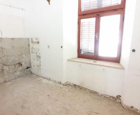 Property with great potential in Veruda, Pula! - pic 18