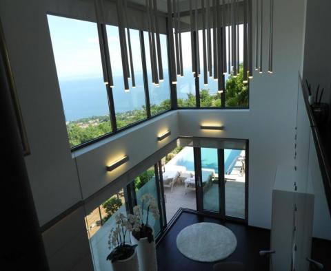 Luxus villa gyönyörű kilátással a tengerre, úszómedencével Lovranban - pic 52