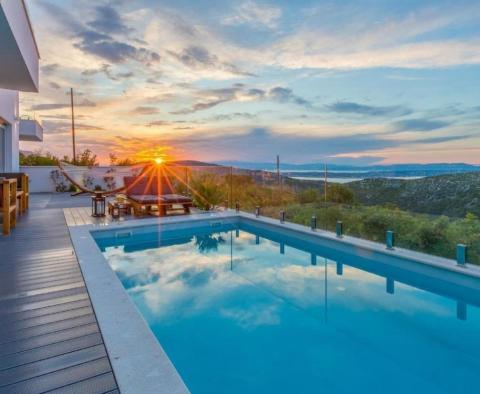 Modern villa with a beautiful view in untouched nature in Grizane, Crikvenica - pic 5