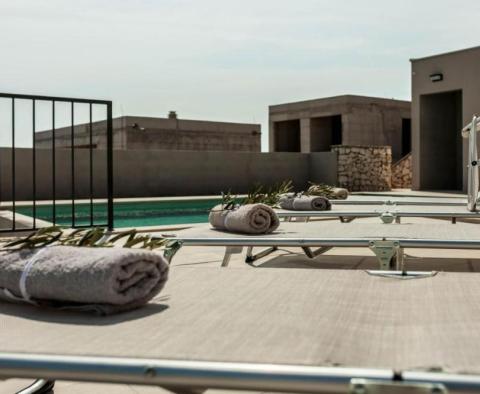 Luxus modern villa lélegzetelállító kilátással Viniscében - pic 25