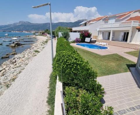 Rare seafront villa in Kastel Stafilic, with swimming pool and great sea views - pic 17