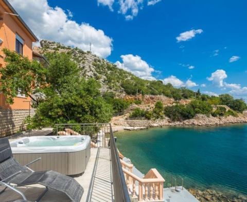 Fascinante villa en bord de mer à Lukovo Šugarje, Karlobag avec possibilité d&#39;amarrage - pic 6