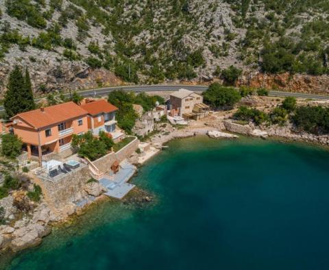 Lenyűgöző tengerparti villa Lukovo Šugarjében, Karlobagban, kikötési lehetőséggel - pic 10