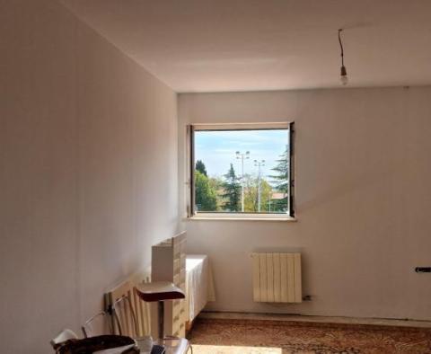 Large house with office space and garden in Kanfanar near Rovinj - pic 40