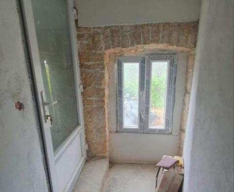 House with distant sea views for sale in Rovinjsko Selo, Rovinj - pic 9