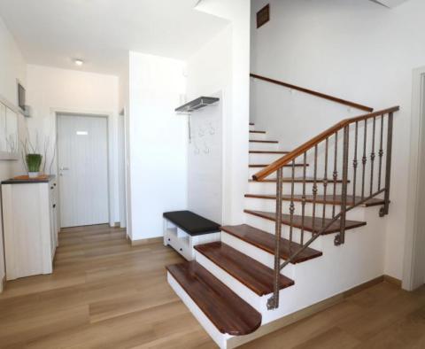 Villa with open sea view in popular Medulin just 200 meters from the sea - pic 7