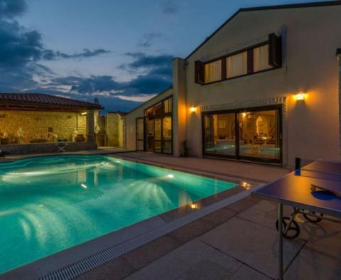 Schöne Villa in Rakalj nicht weit von Pula in grüner istrischer Umgebung, weniger als 1 km vom Meer entfernt! - foto 7