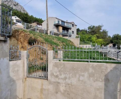 House near famous Klis fortress protecting Split - pic 16