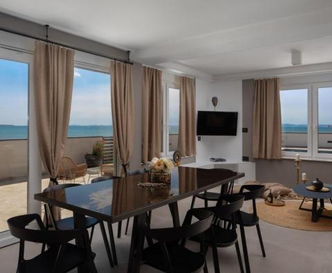 Villa 5 ***** étoiles moderne nouvellement construite directement sur la plage de sable dans la région de Zadar - pic 37
