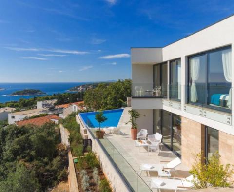 Hochmoderne Luxusvilla auf Hvar, nur 300 Meter vom Meer entfernt - foto 48