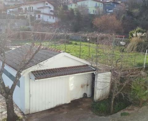 Samostatně stojící dům 279 m2 s výhledem na moře v Pobri nad Opatijí s pozemkem 1100 m2 - pic 79