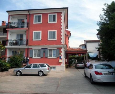 Quality apartment building in super-popular Rovinj just 600 meters from the sea! - pic 3