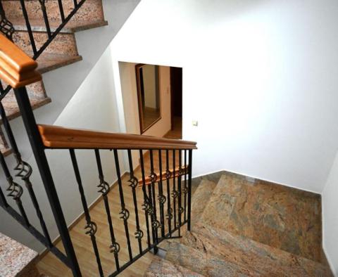 Quality apartment building in super-popular Rovinj just 600 meters from the sea! - pic 5