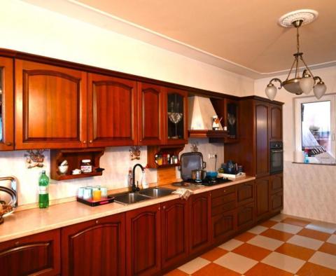 Quality apartment building in super-popular Rovinj just 600 meters from the sea! - pic 57