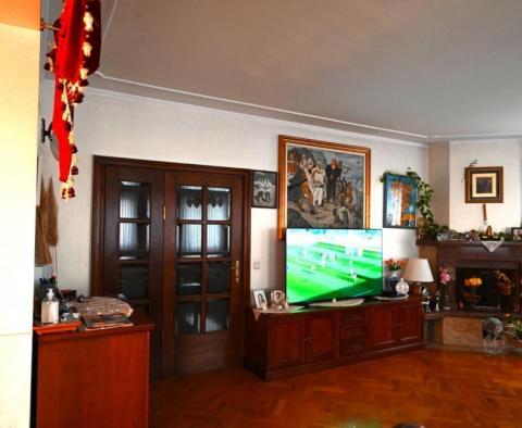 Quality apartment building in super-popular Rovinj just 600 meters from the sea! - pic 58