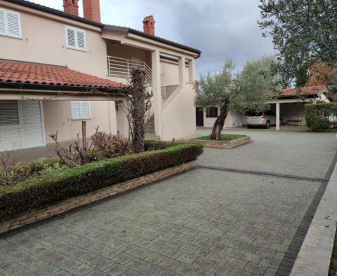 Belle villa avec vue dégagée sur la mer à Rovinsko Selo - pic 7
