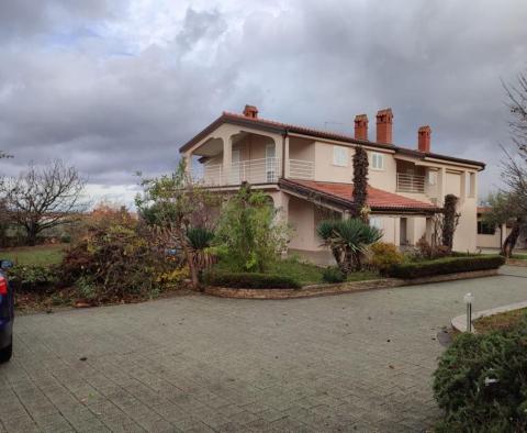 Belle villa avec vue dégagée sur la mer à Rovinsko Selo - pic 9