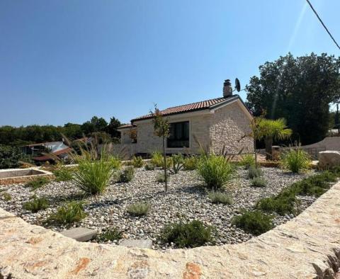 New stone villa with whirlpool in Donja Hlapa - pic 37