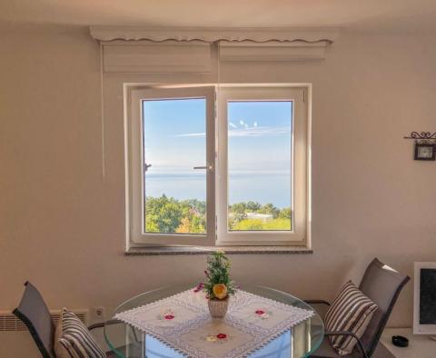 Two-level apartment with a panoramic view of the sea in a quiet location in Ika - pic 3