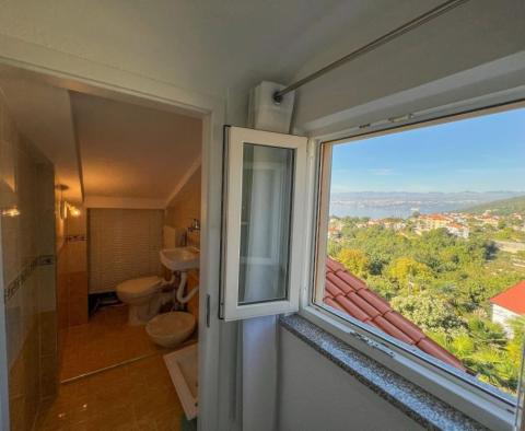 Двухуровневая квартира с панорамным видом на море в тихом месте на Ике - фото 13