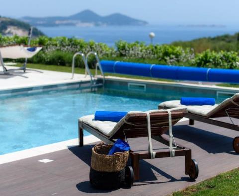 Awesome modern villa with sea views in Dubrovnik outskirts - pic 4