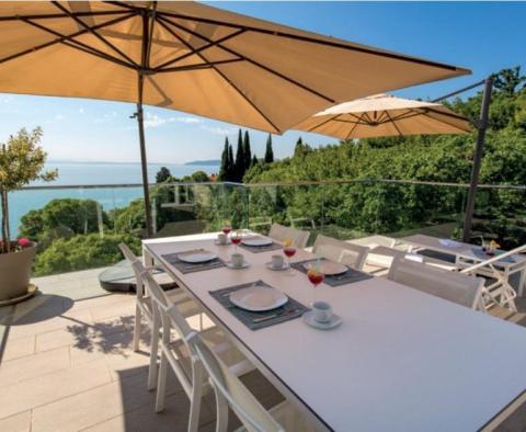 Fantastyczna nieruchomość turystyczna z 6 luksusowymi apartamentami przy piaszczystej plaży na Riwierze Opatija - pic 19
