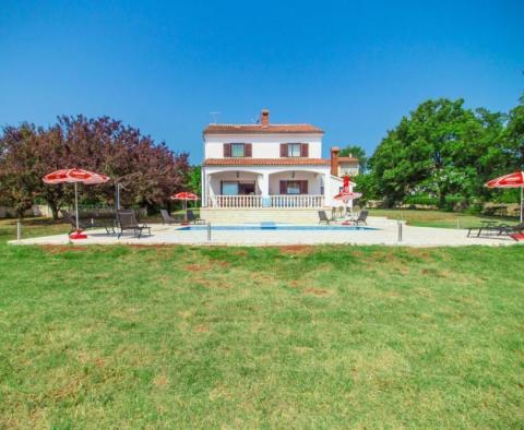 Traditional style villa with sea view in an attractive location in Porec area - pic 6