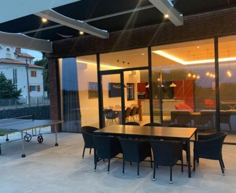 La huitième merveille de l'Istrie - magnifique villa moderne à Liznjan - pic 6