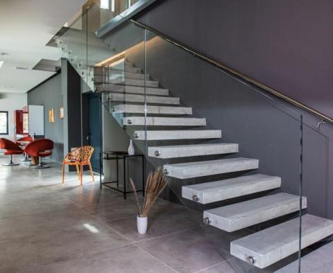 La huitième merveille de l'Istrie - magnifique villa moderne à Liznjan - pic 13