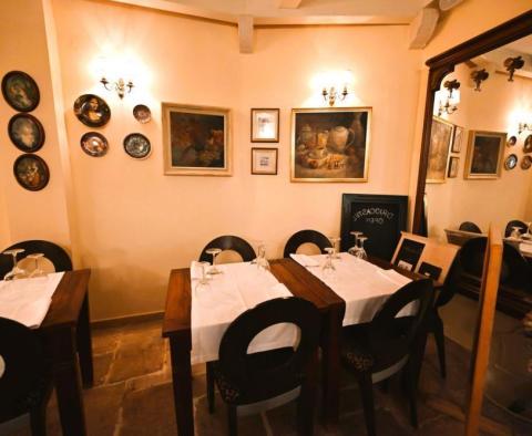 Az étterem üzlethelyisége Rovinjban, 50 méterre a tengertől - pic 3