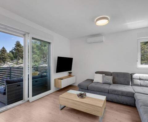 Außergewöhnliche moderne Wohnung in Makarska 500 Meter von der Riva entfernt - foto 8