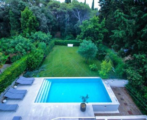 Super-villa with swimming pool for sale in Rovinj, for sale - pic 2