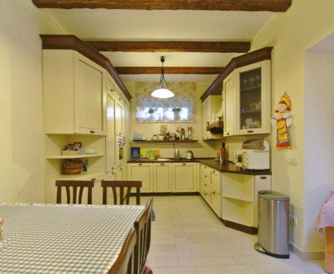 Stylowy apartament w Opatiji z fantastycznym widokiem na morze - pic 5