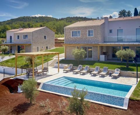 Grundstückskomplex zum Verkauf in Motovun, 15 000 qm. in Summe - foto 9
