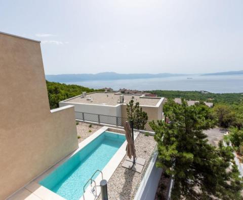 Nouvelle villa avec piscine à Šodići, Kostrena, vue fantastique sur la mer ! 