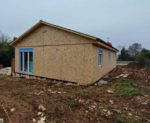 House under construction in Veli Vrh district of Pula - pic 3