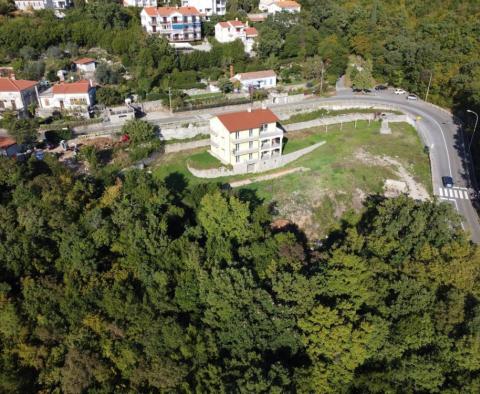 Spacious detached house 580m2 with sea view on a land plot of 3200 m2 in Pobri, Opatija - pic 13